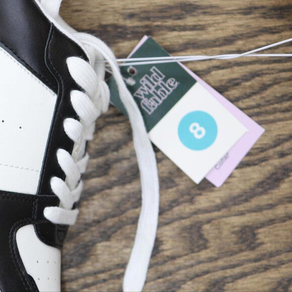 wild fable Womens Lola Lace-Up Sneakers with Memory Foam Insole Black 8M - Picture 6 of 16